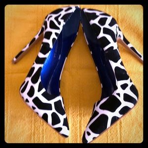 Sexy zebra print shoes